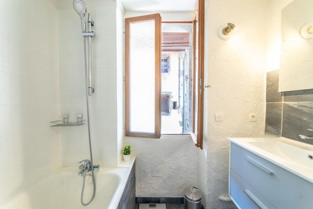 Le Saint Jean - Appartement Rue Carnot Pour 2 - 4 Pers Annecy Exteriér fotografie