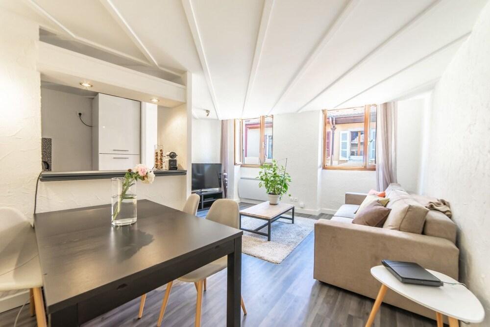 Le Saint Jean - Appartement Rue Carnot Pour 2 - 4 Pers Annecy Exteriér fotografie
